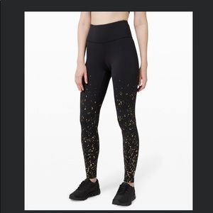 SPEED WUNDER TIGHT *NULUX
Black/Black/Gold
